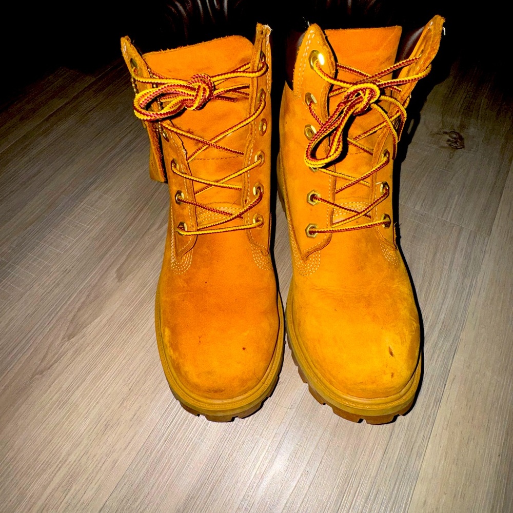 Timberland boots 🥾 gently worn.
